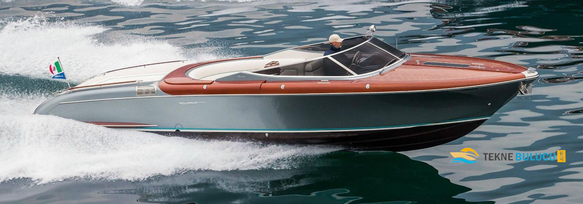 Riva Aquariva Super 33 2009 iç mekan 1