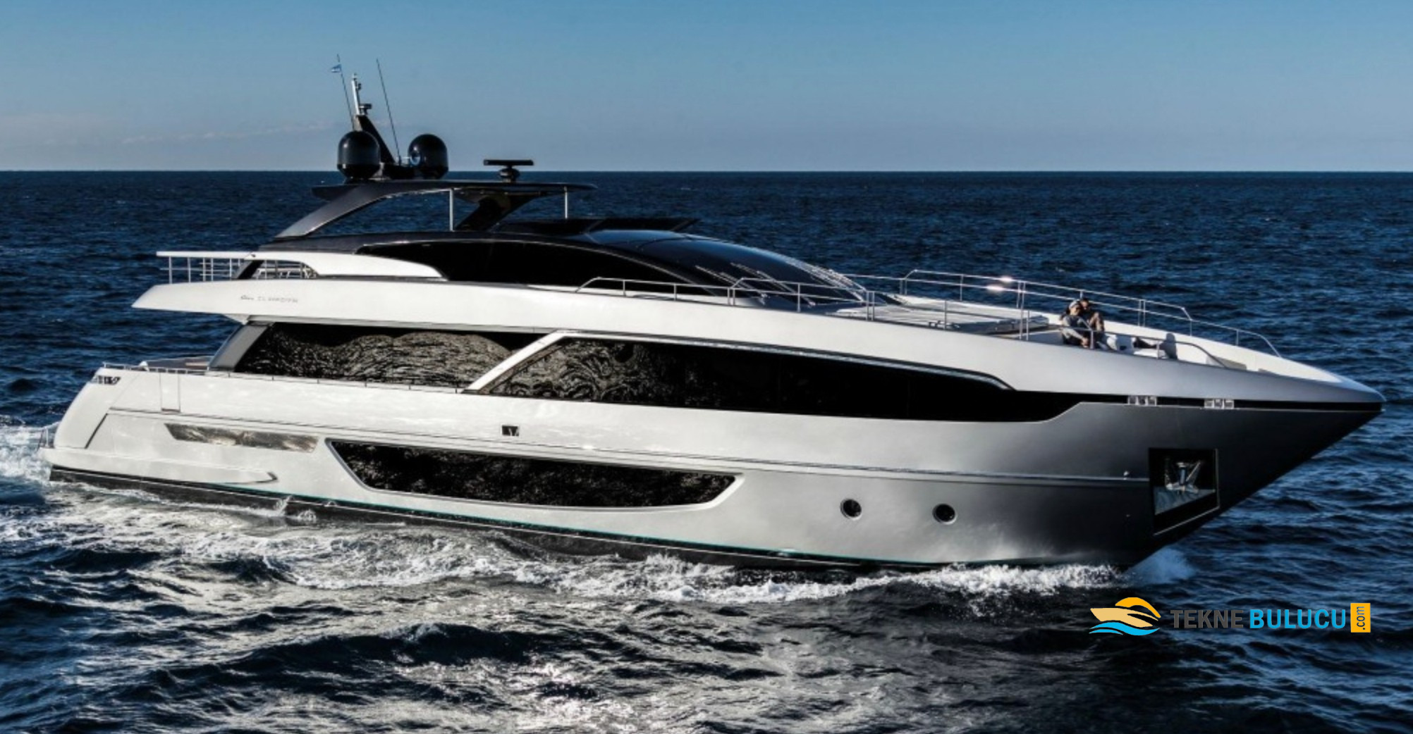 Riva 54 Metri 2025 iç mekan 1