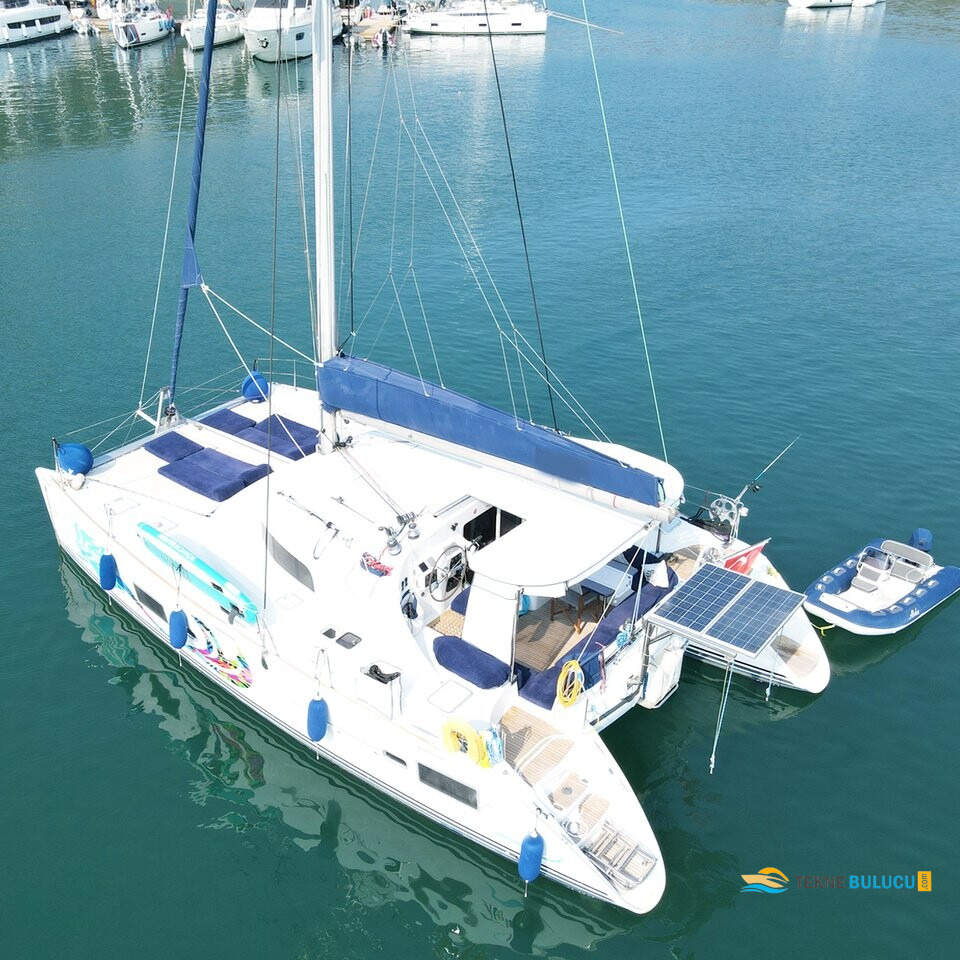 Lagoon 410 2003 iç mekan 1