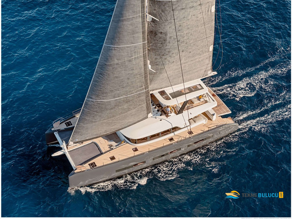 Lagoon SEVENTY 7 2022 iç mekan 1