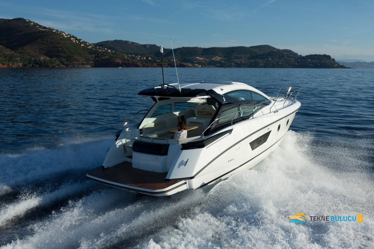 Beneteau Gran Turismo 40 2019 iç mekan 1