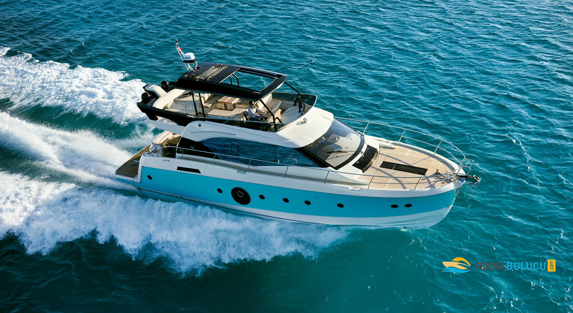 Beneteau Monte Carlo 6 2018 iç mekan 1