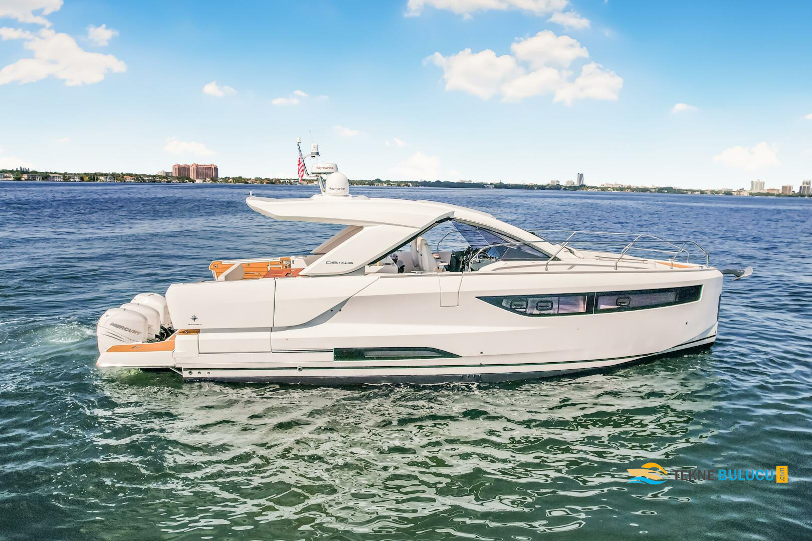 Jeanneau DB 43 2023 iç mekan 1