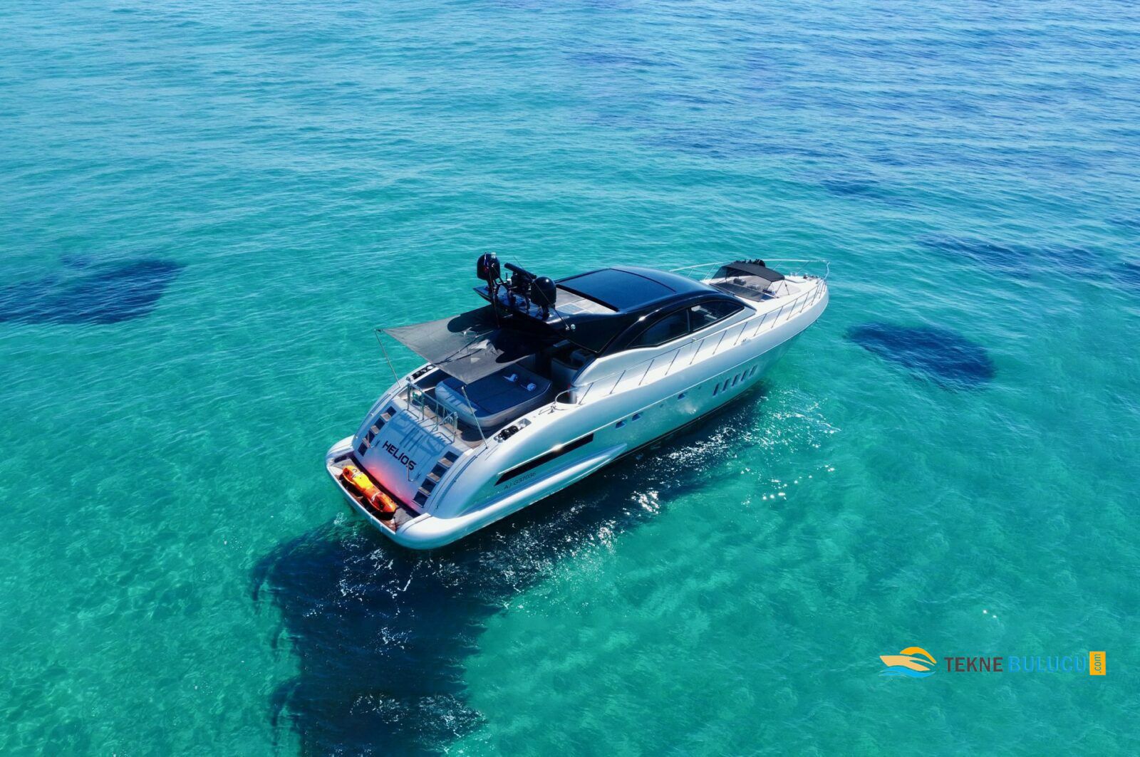 Mangusta 72 2009 iç mekan 1