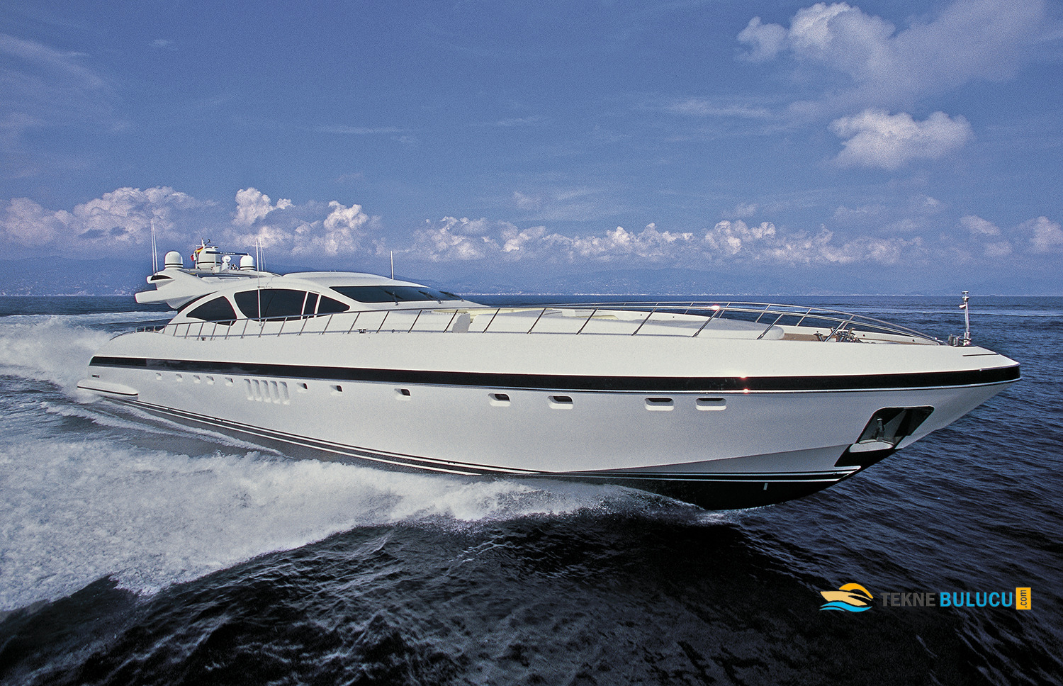 Mangusta 130 2005 iç mekan 1