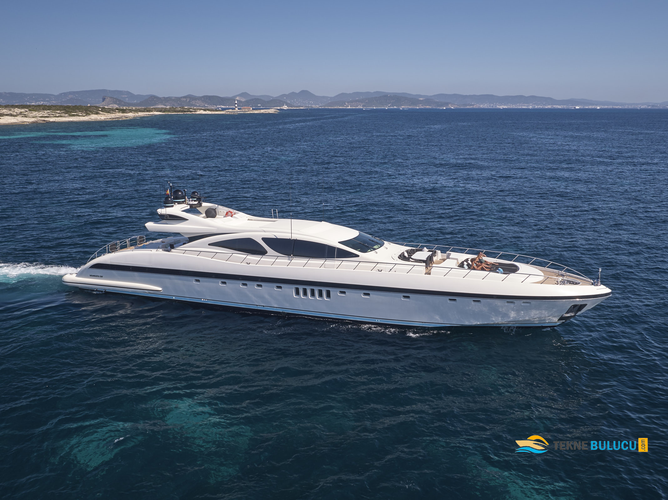 Mangusta 130 2014 iç mekan 1