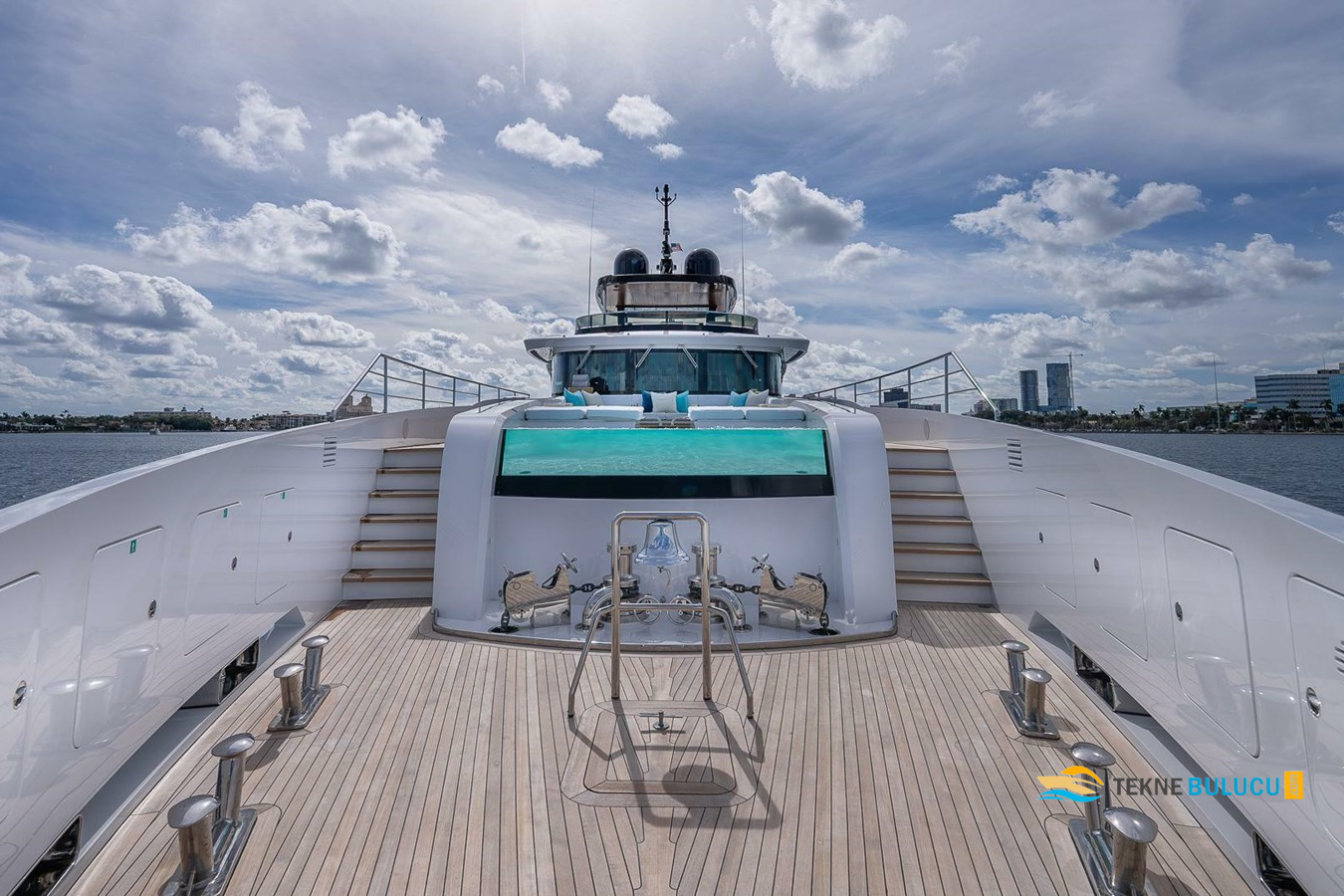 Mangusta Oceano 42 2024 iç mekan 1