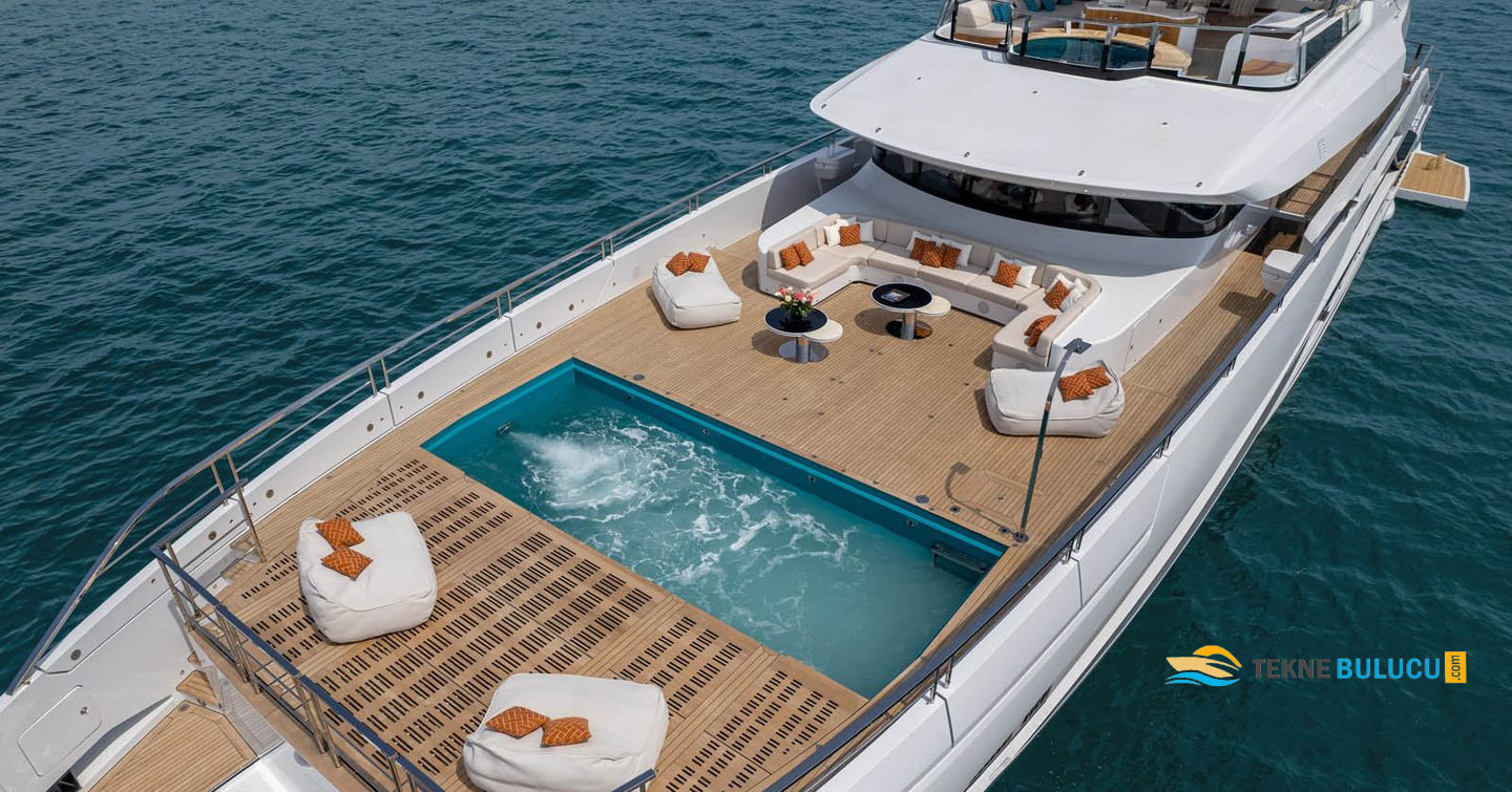 Mangusta Oceano 50 2026 iç mekan 1