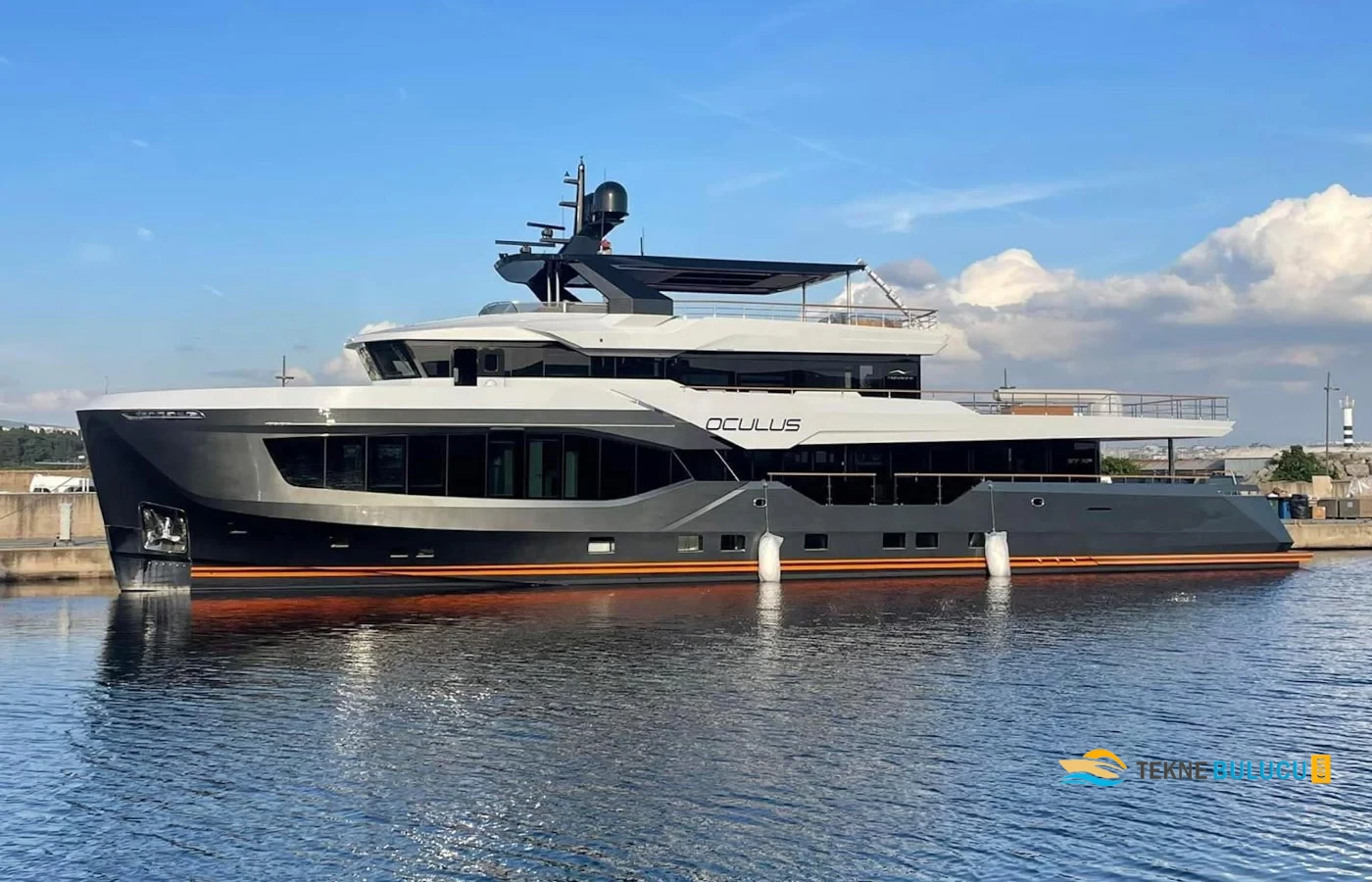 Numarine 37XP 2023 iç mekan 1