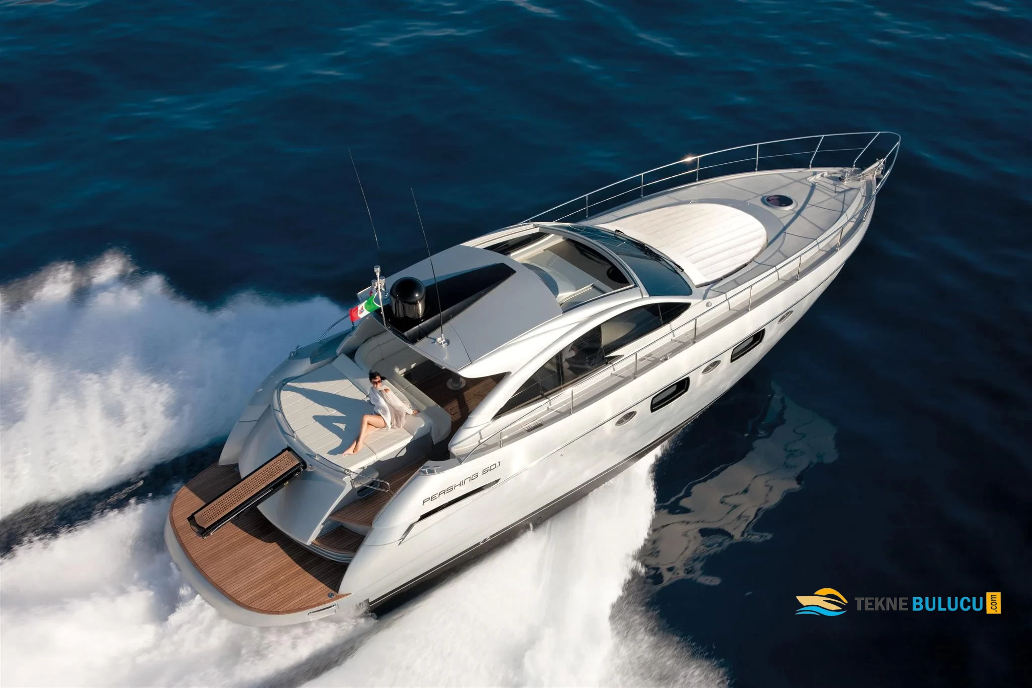 Pershing 50 2009 iç mekan 1