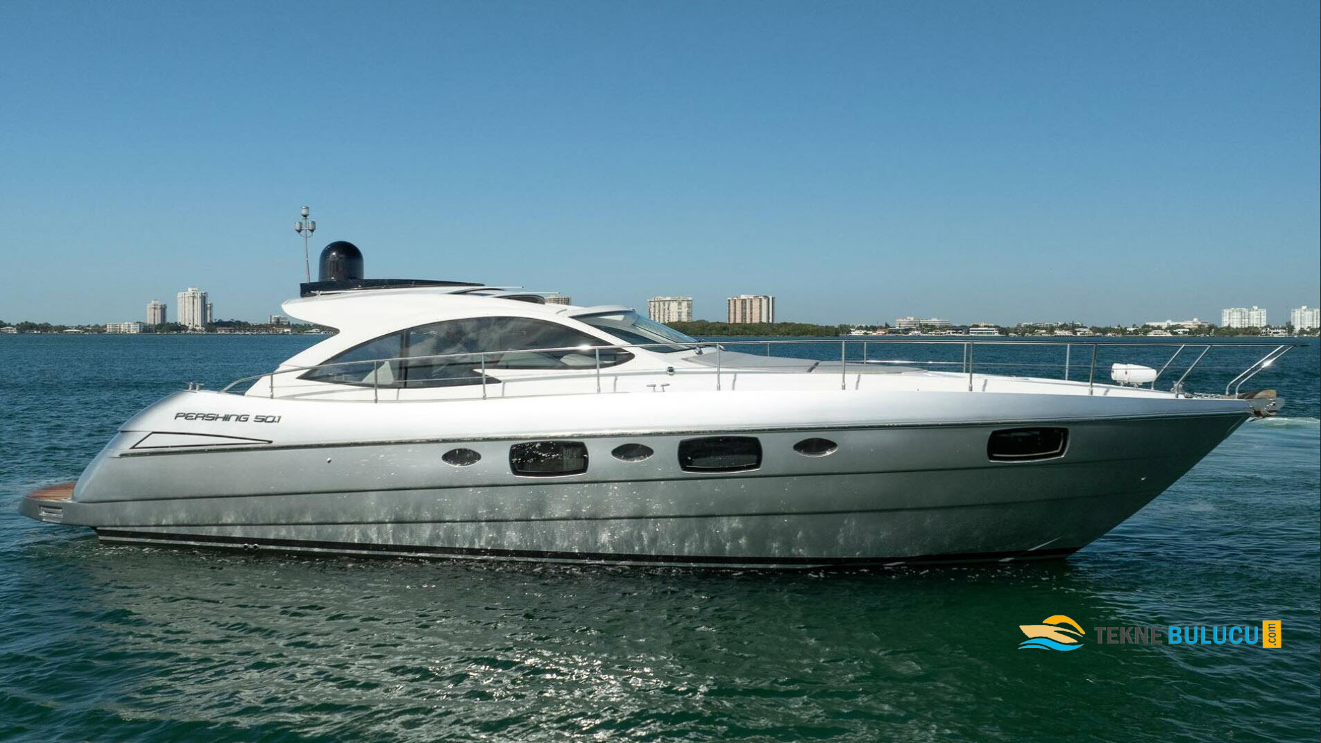 Pershing 50 2010 iç mekan 1