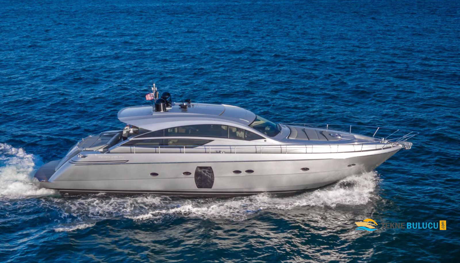 Pershing 64 2007 iç mekan 1