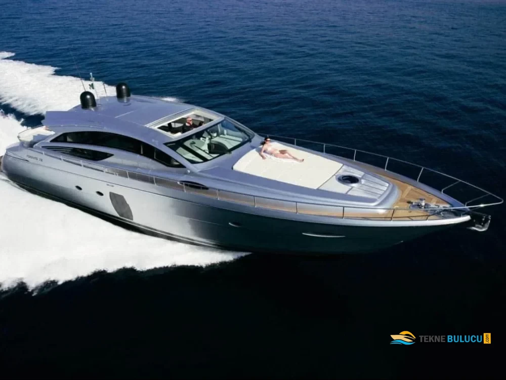 Pershing 72 2007 iç mekan 1
