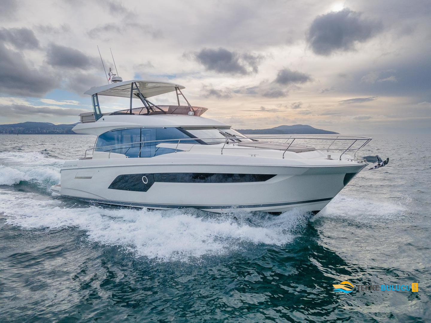 Prestige 520 2019 iç mekan 1