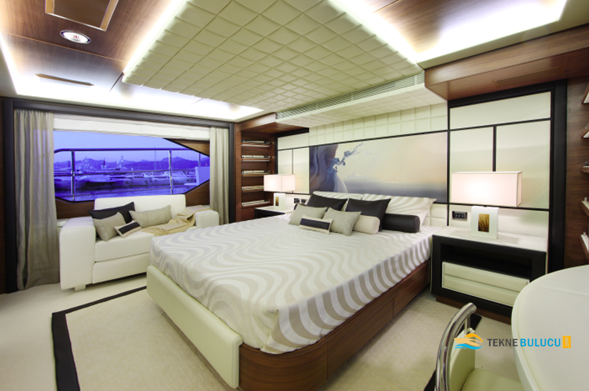 Benetti Delfino 93 2015 Model iç mekan 2