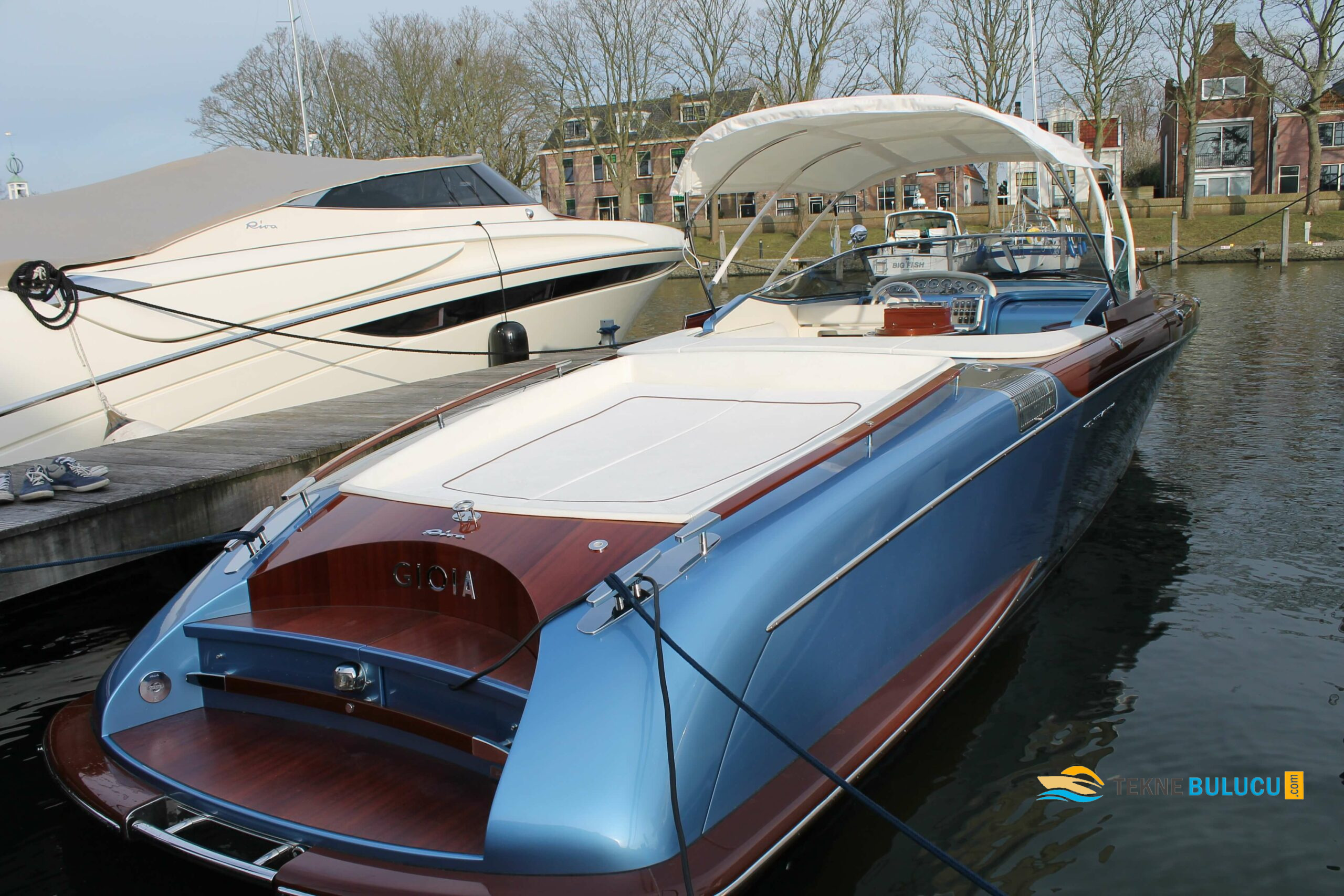 Riva Aquariva Super 33 2020 iç mekan 2