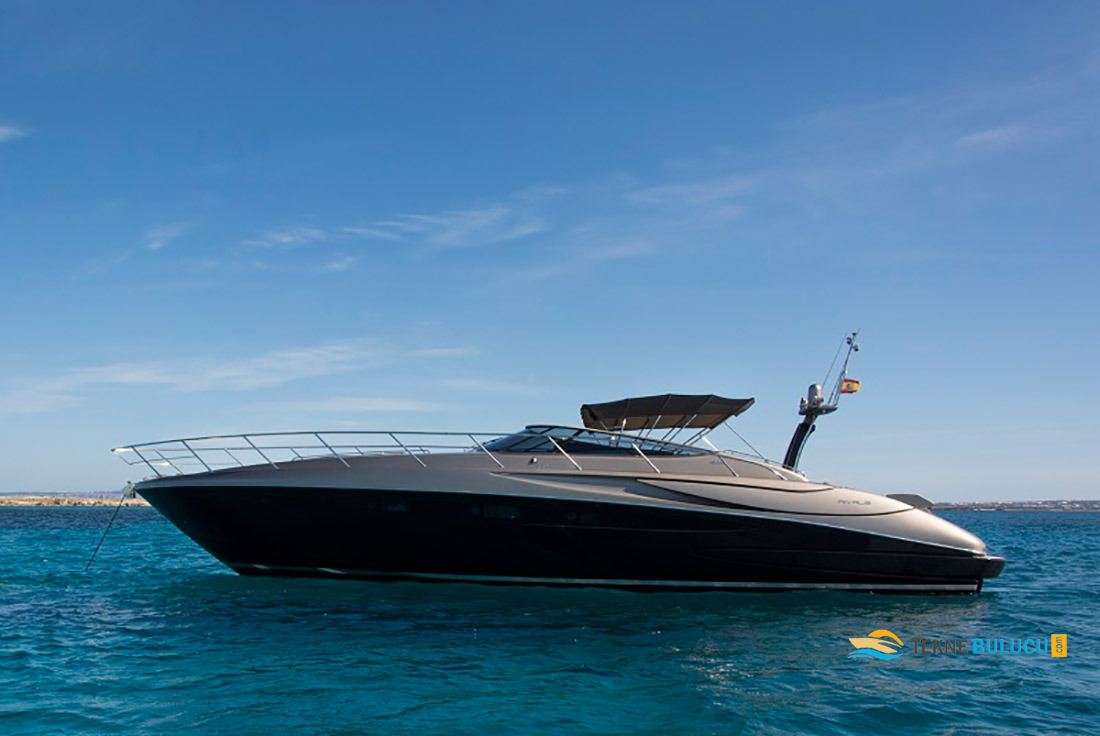 Riva Rivale 52 2008 iç mekan 2