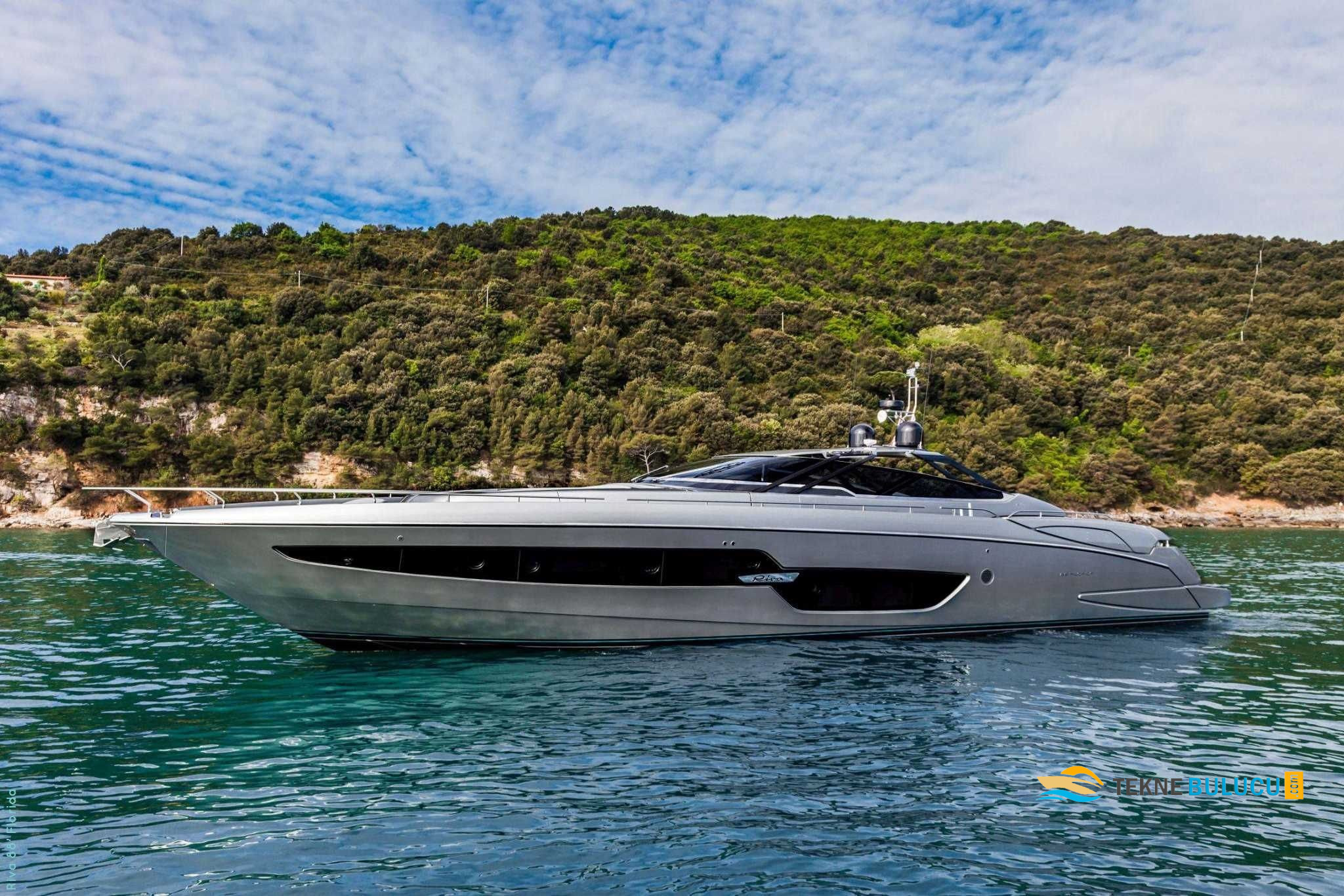 Riva 88 Florida 2019 iç mekan 2