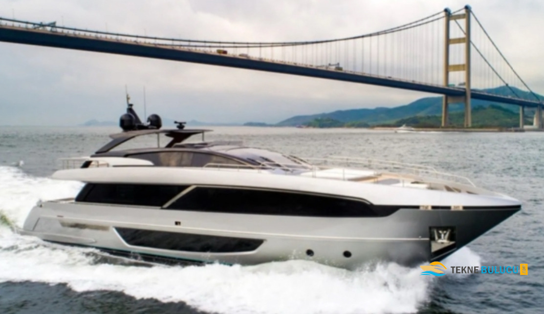 Riva 100 Corsaro 2025 iç mekan 2