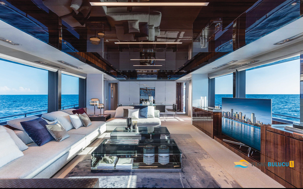 Riva 110 Dolcevita 2023 iç mekan 2