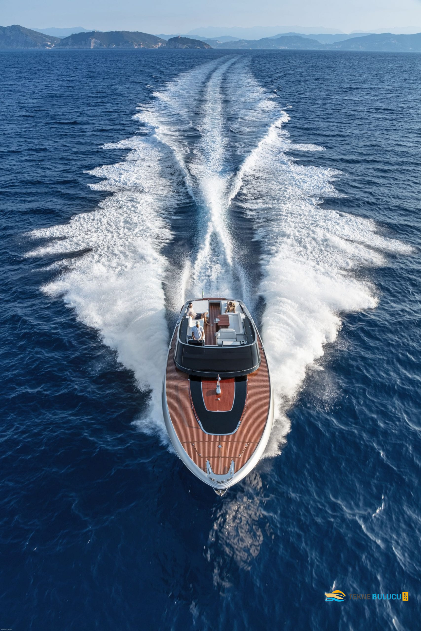 Riva 48 Dolceriva 2023 iç mekan 2