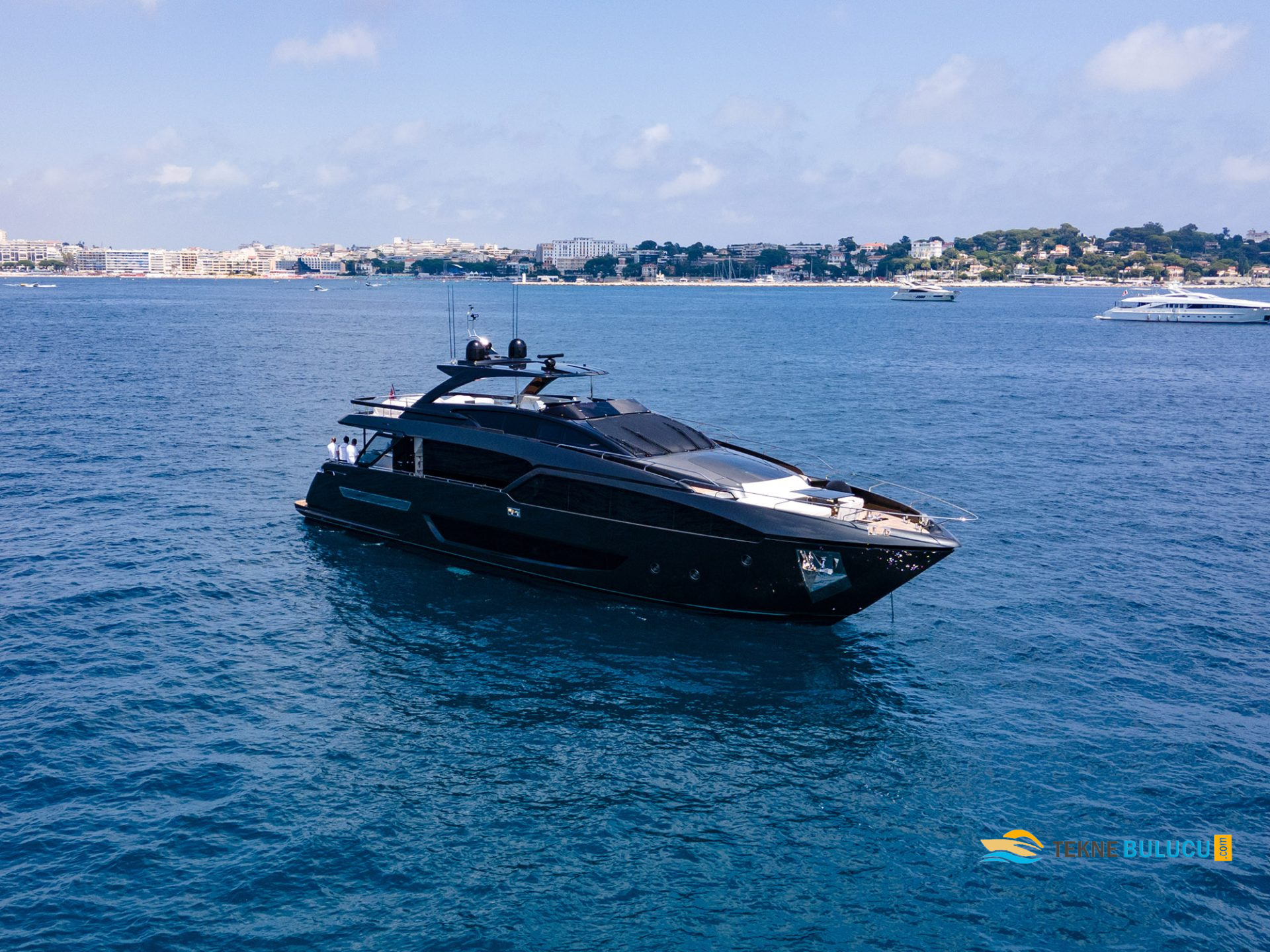Riva 90 Argo 2024 iç mekan 2