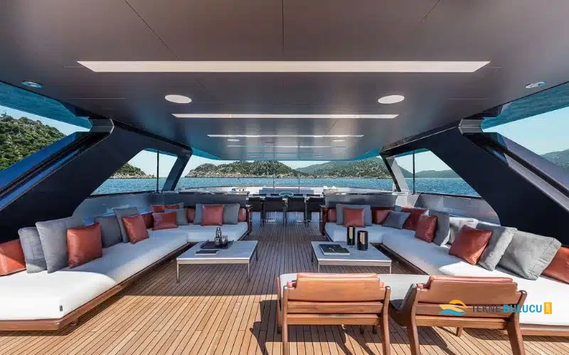 Riva 50 Metri 2023 iç mekan 2