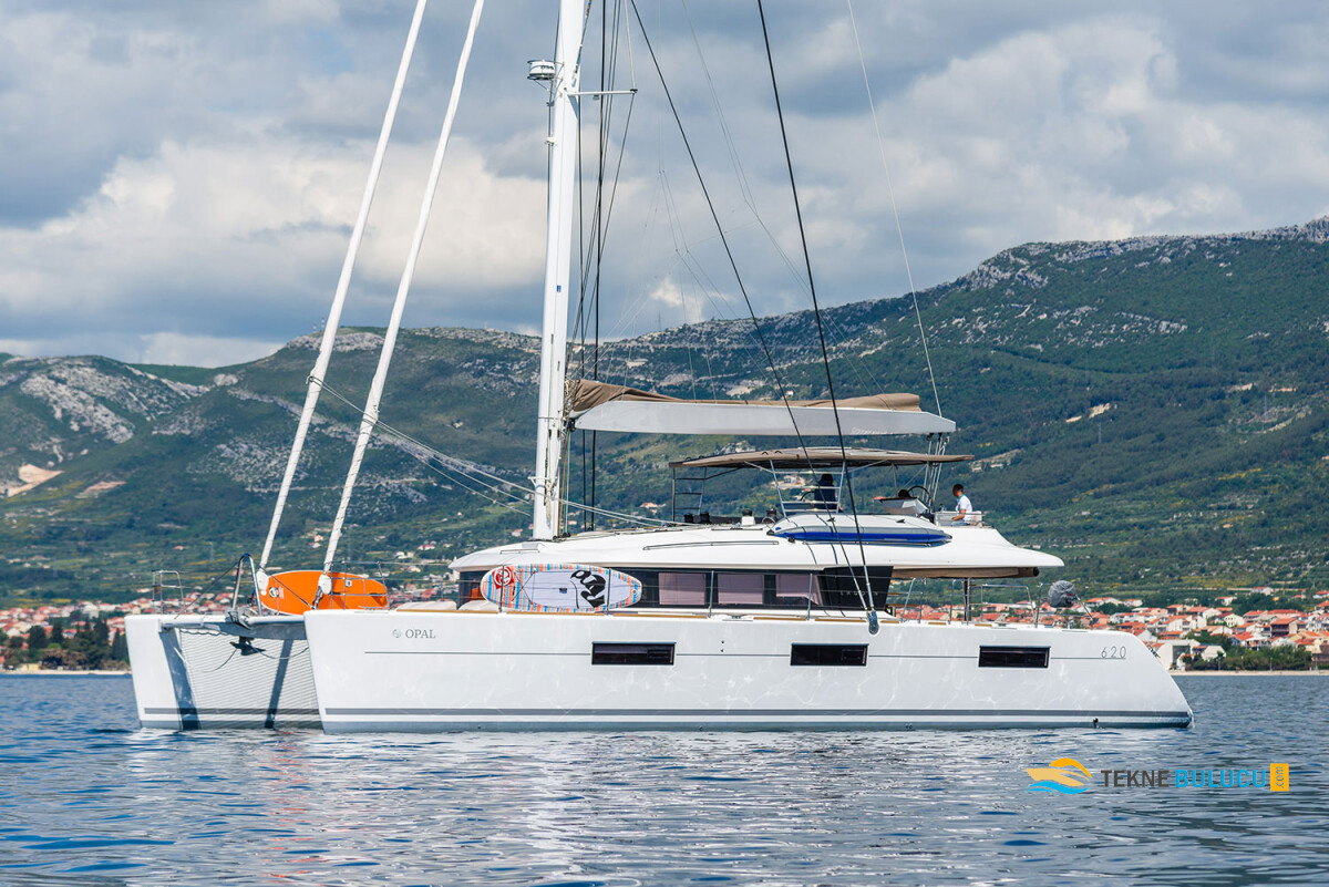 Lagoon 620 2014 iç mekan 2