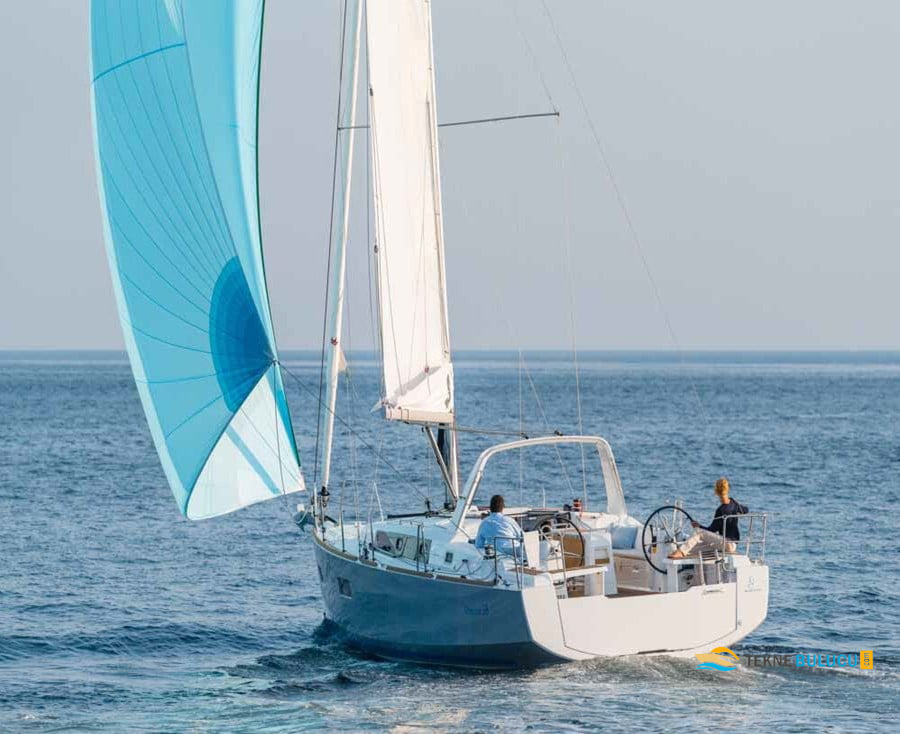 Beneteau Oceanis 38 2016 iç mekan 2