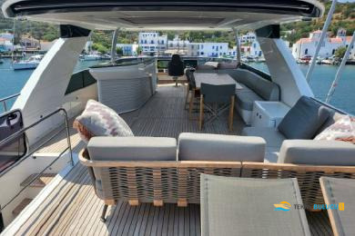 Absolute Navetta 68 2019 iç mekan 2