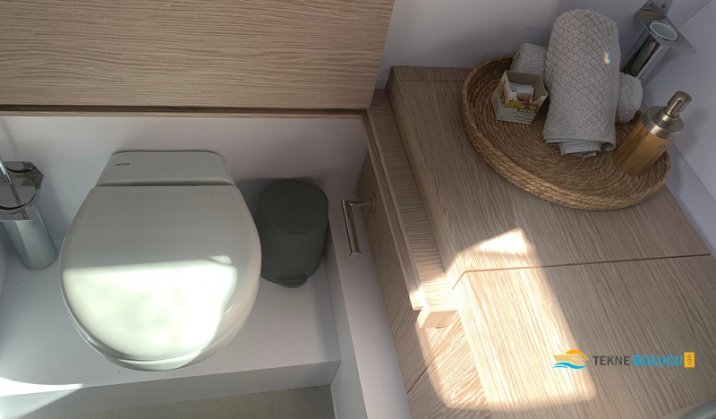 Canados Gladiator 428 2019 iç mekan 2