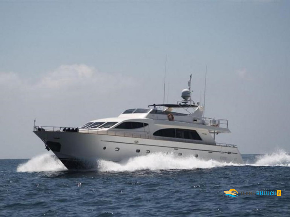 Falcon 86 2012 iç mekan 2