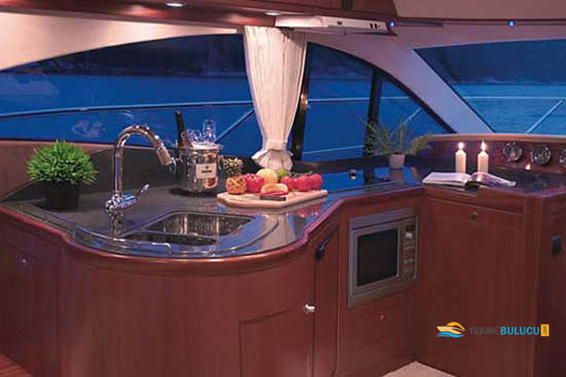 Galeon 440 Fly 2018 iç mekan 2