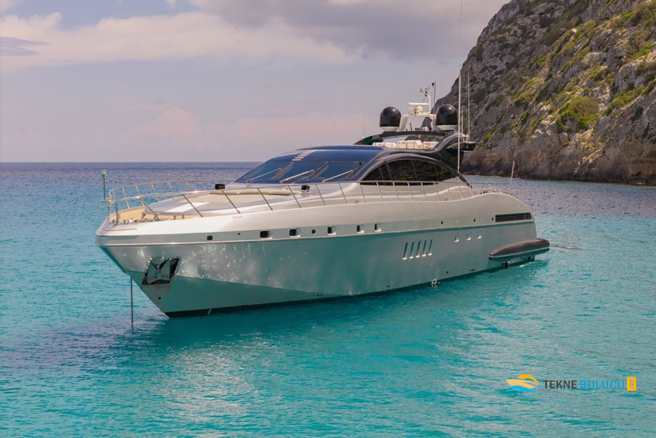 Mangusta 92 2014 iç mekan 2