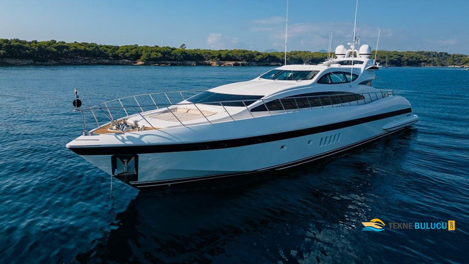 Mangusta 105 2014 iç mekan 2