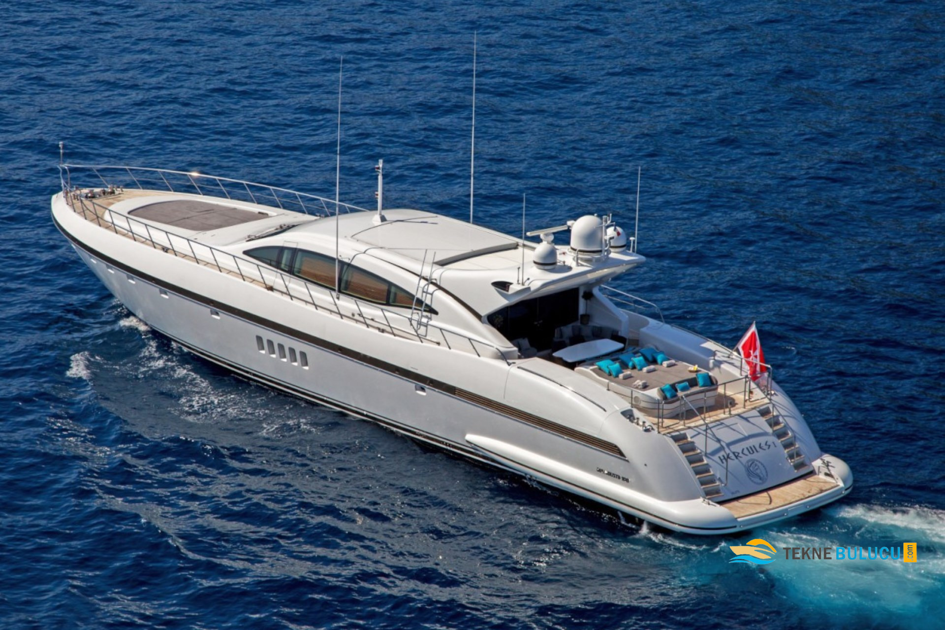 Mangusta 108 2007 iç mekan 2