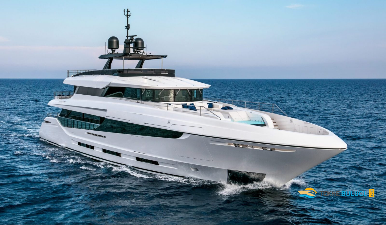 Mangusta Oceano 42 2019 iç mekan 2
