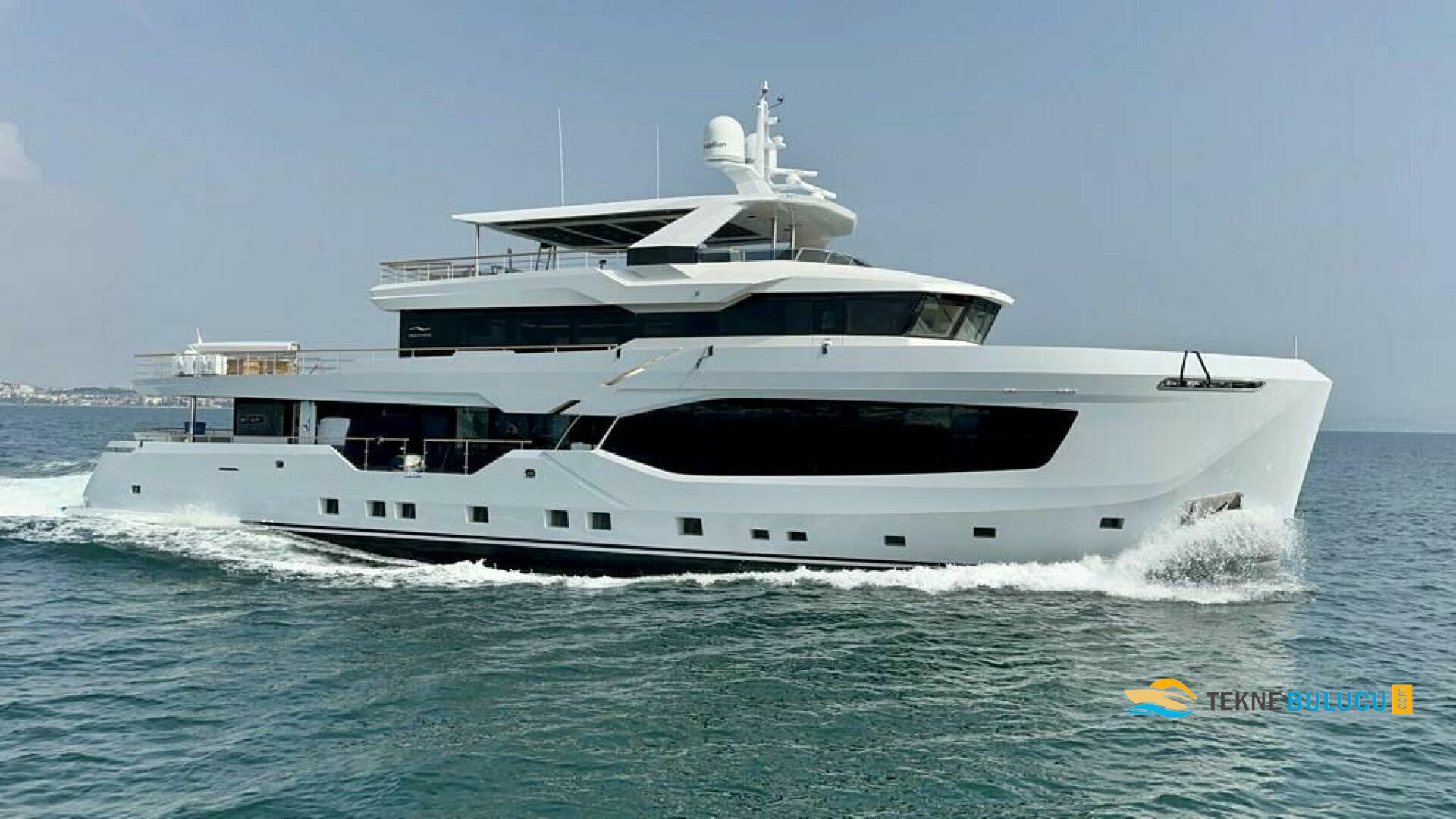 Numarine 37XP 2022 iç mekan 2