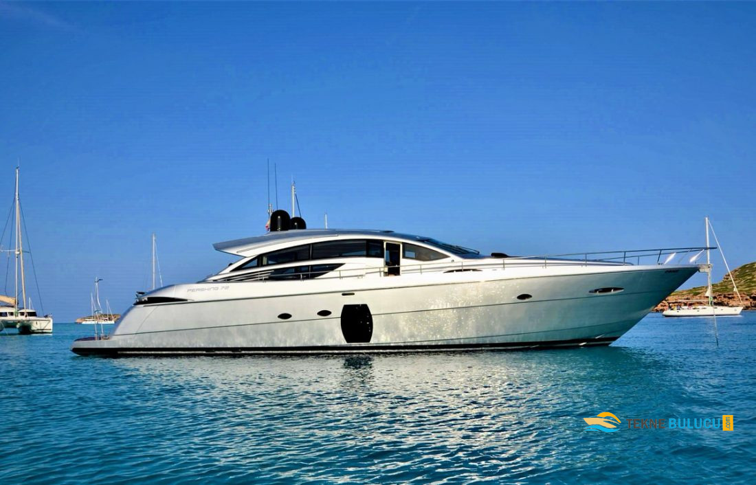 Pershing 72 2010 iç mekan 2