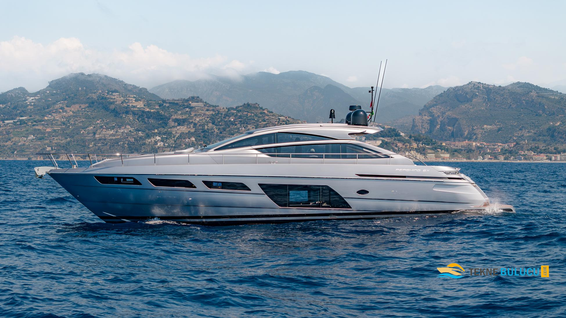 Pershing 6X 2020 iç mekan 2