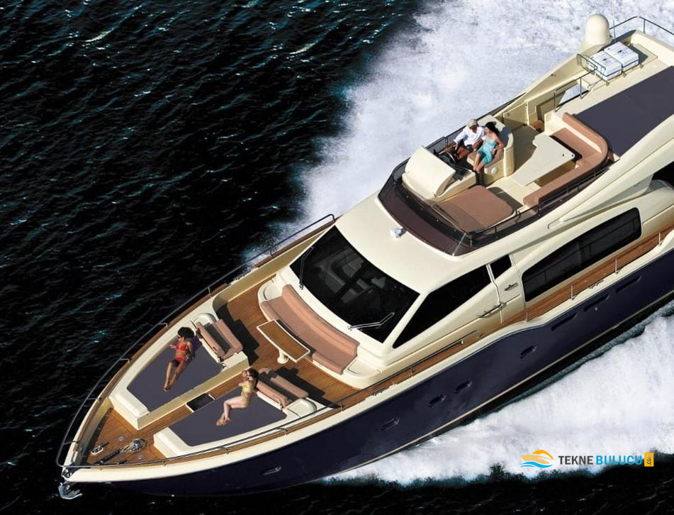 Ferretti Altura 46/49 1986 iç mekan 2