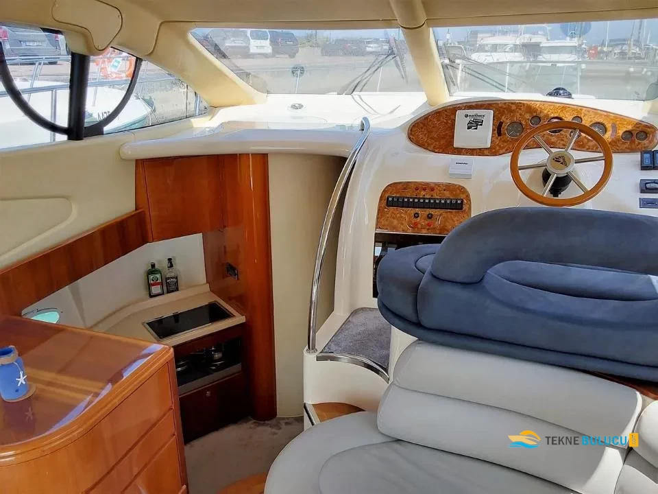 Azimut 39 Fly 2000 iç mekan 3