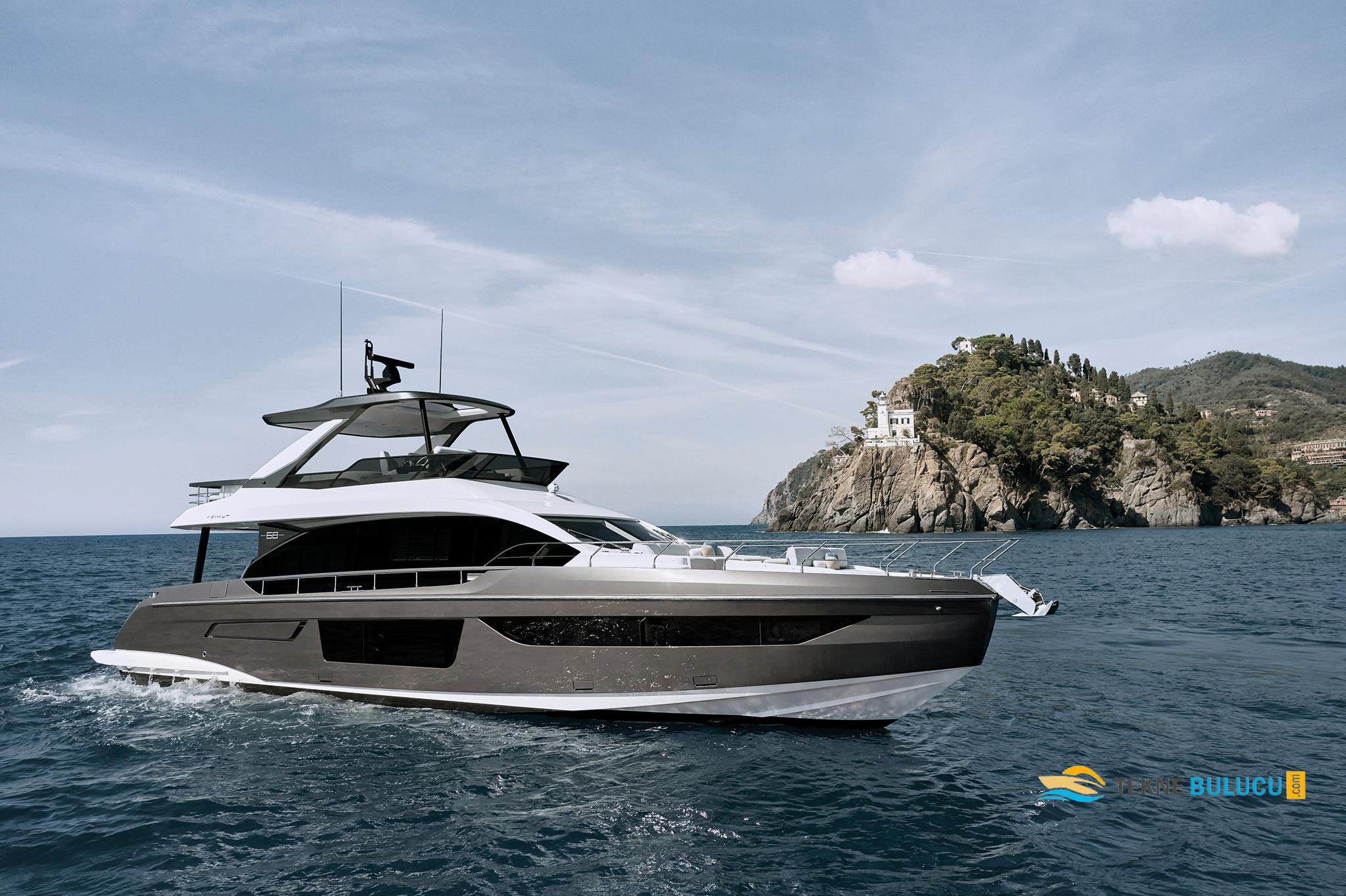 Azimut 68 Plus Fly 2000 iç mekan 3