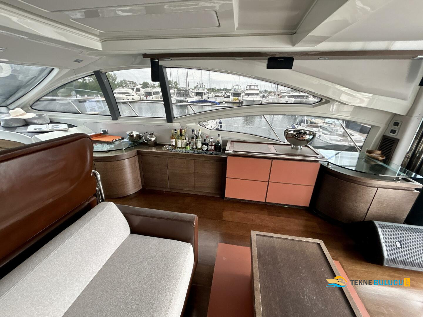 Azimut 62S 2008 iç mekan 3