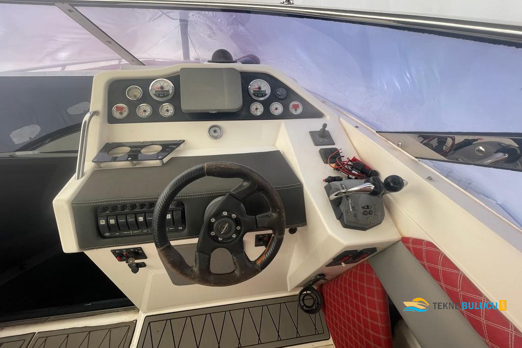 Sunseeker Tomahawk 37 1992 Model iç mekan 3