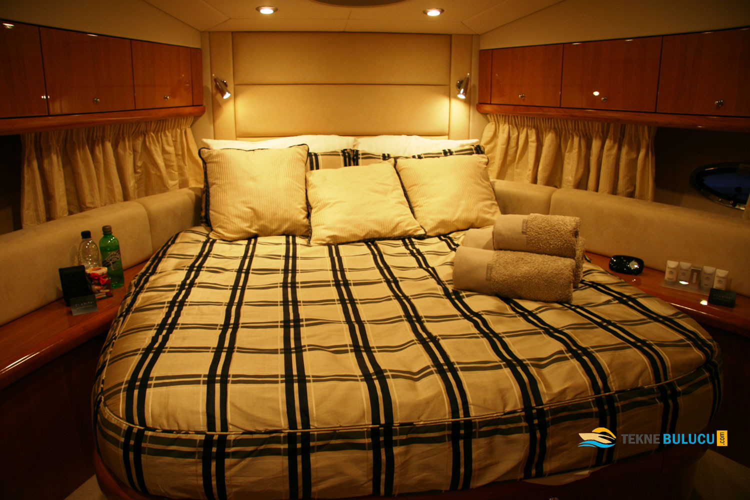 Sunseeker Manhattan 50 2006 Model iç mekan 3