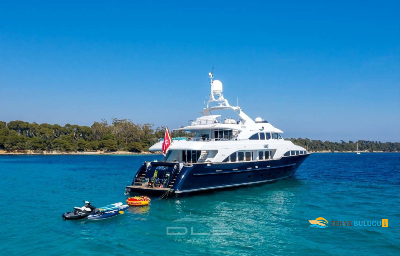 Benetti Classic 115 34m 2006 Model iç mekan 3