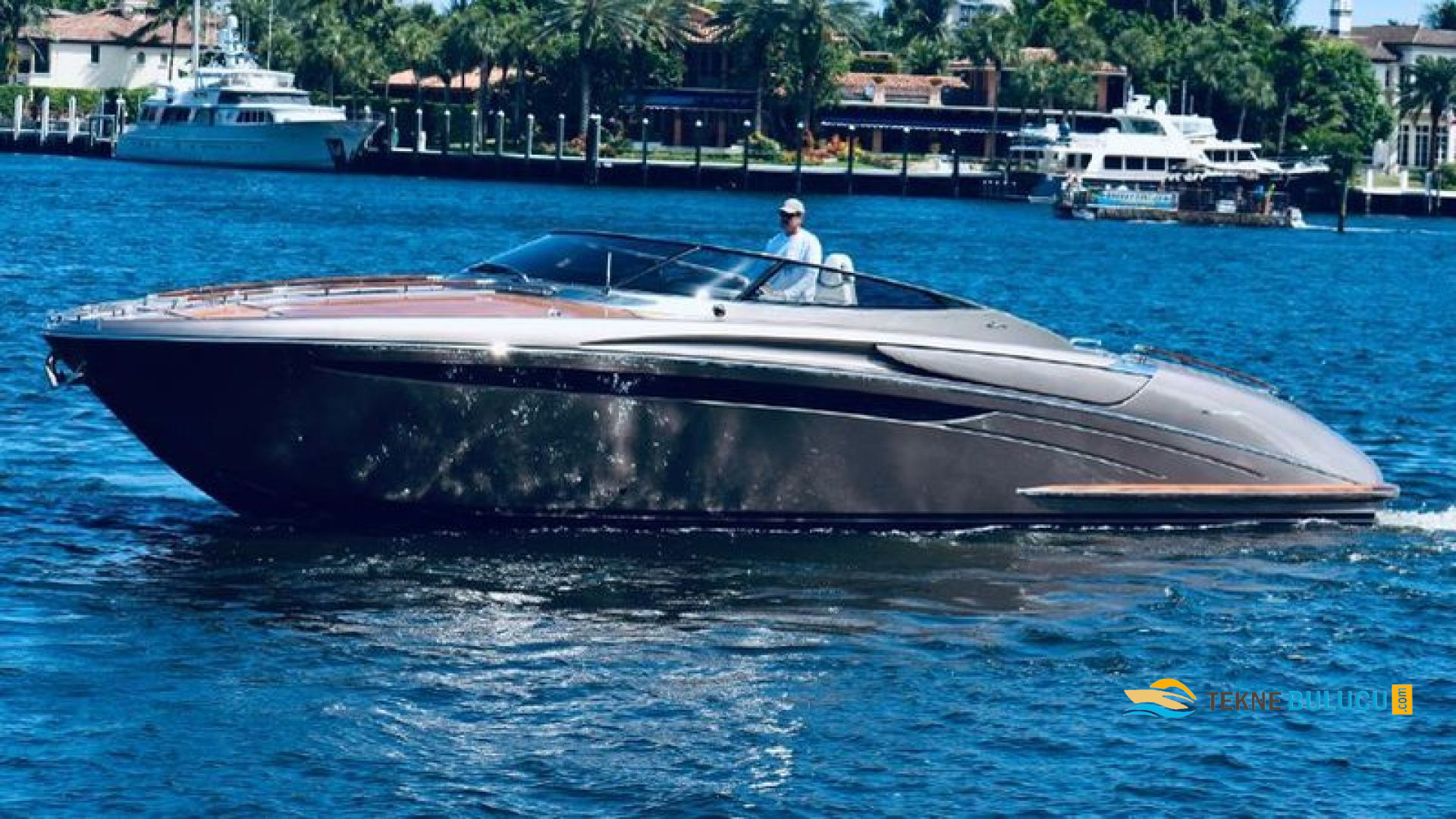 Riva Rivarama 44 2005 iç mekan 3