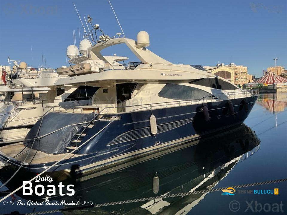 Riva Opera 85 2004 iç mekan 3