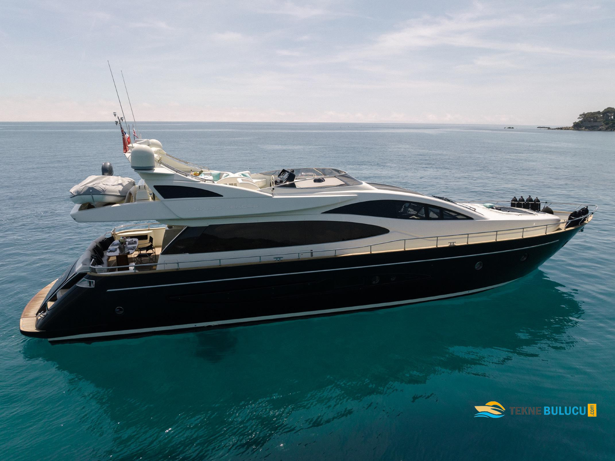 Riva Opera 85 2008 iç mekan 3